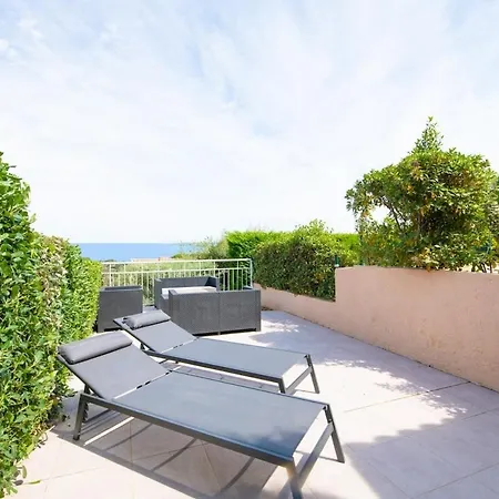 Tatil Evi Mazet Design Vue 4 Guests *
